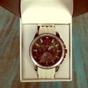 🕰 Large Face Watch